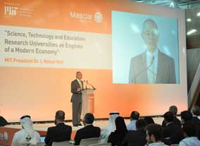 MIT President Reif at Masdar Institute